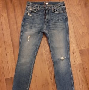 MOTHER Denim The Vamp Fray in Natural Born Trouble